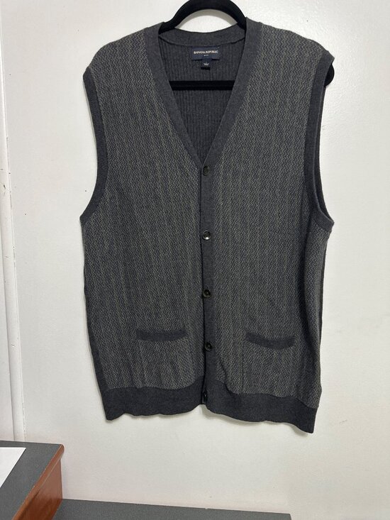 Banana Republic Other - Banana Republic Mens Gray Wool Blend Sleeveless Cardigan Vest L